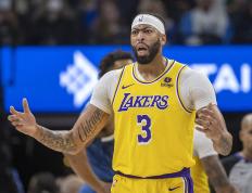 开云体育APP下载-湖南湘润客场不敌深圳佳兆业，球队得分破百