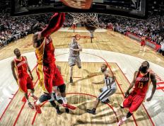 开云体育在线-跨越时空的唯一，从冰天雪地到金色穹顶，逆袭者的共同基因