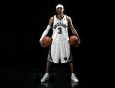 开云体育app-F1引擎与地缘齿轮，新赛季揭幕战夜，一场轮胎下的暗战