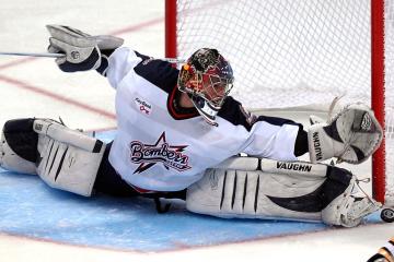 开云体育-年度焦点之战之夜！他不是主角，却让所有人无法忽视