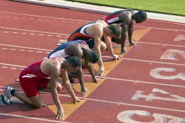 开云体育APP下载-国王杯对决，圣地亚哥·阿尔瓦雷斯的征服之夜