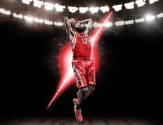 开云体育中国-轰鸣引擎与撕裂防守—当F1策略在篮球场呼啸而过