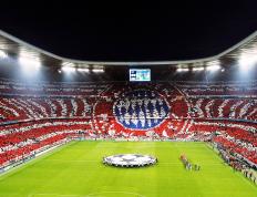 开云体育中国-铁骑鏖战，孤星扛旗，维斯塔潘如何以一人之力托起整支车队的尊严