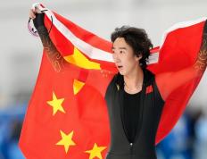 开云体育下载-西北亚选手收获满满奖章，演绎奥运传奇