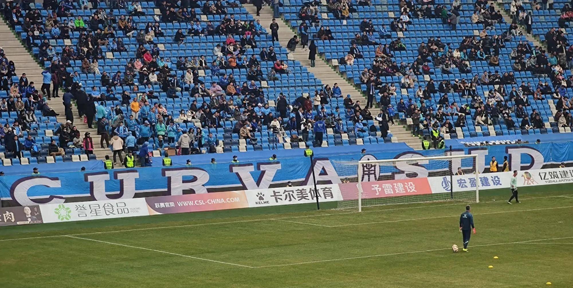 开云体育入口-包含广州富力主场针锋相对战胜大连人，顶住压力取胜的词条