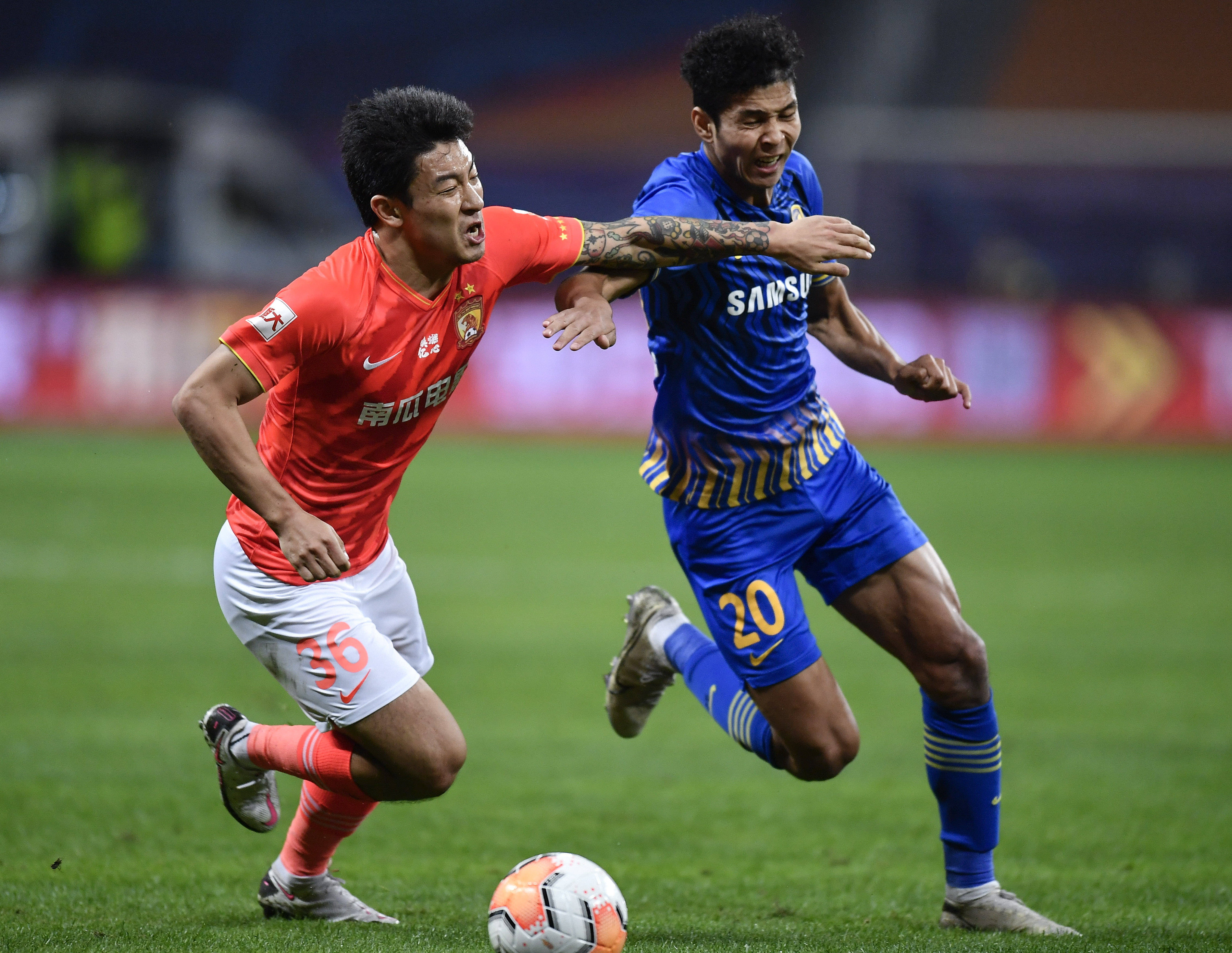 开云体育登录-苏宁战恒大，中超夺冠形势逆转？