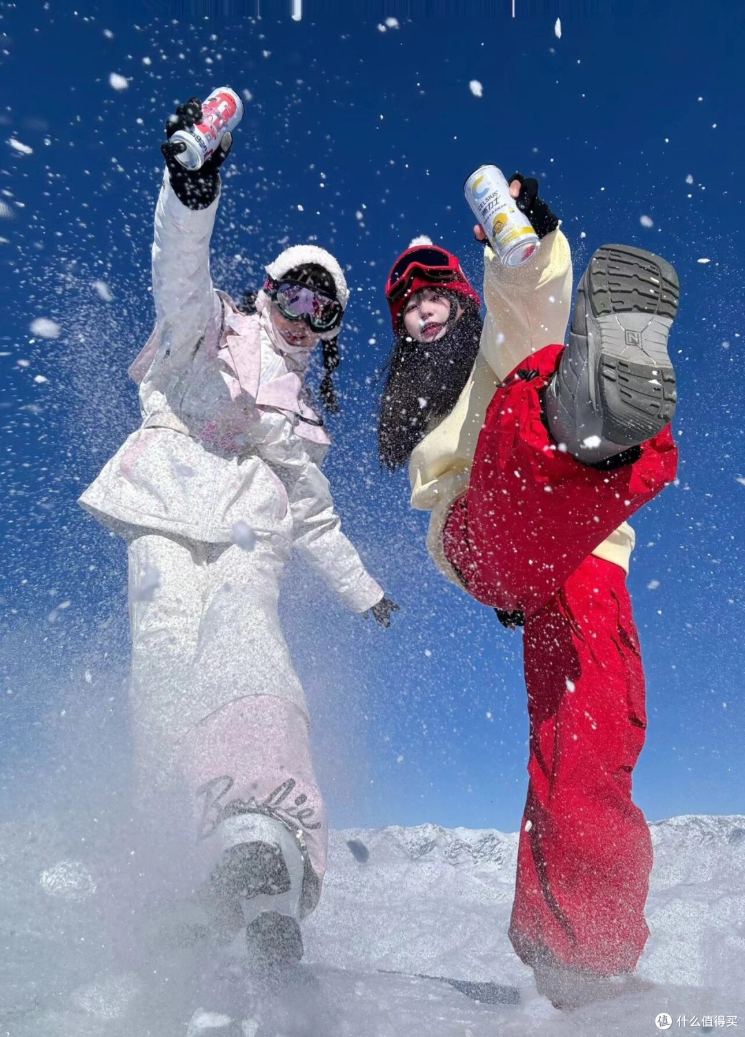 开云官方app入口-加拿大单板滑雪选手惊艳亮相，赢得掌声连连的简单介绍