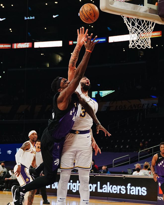 开云体育在线-猛龙碾压四川队，布伦森高光表现的简单介绍